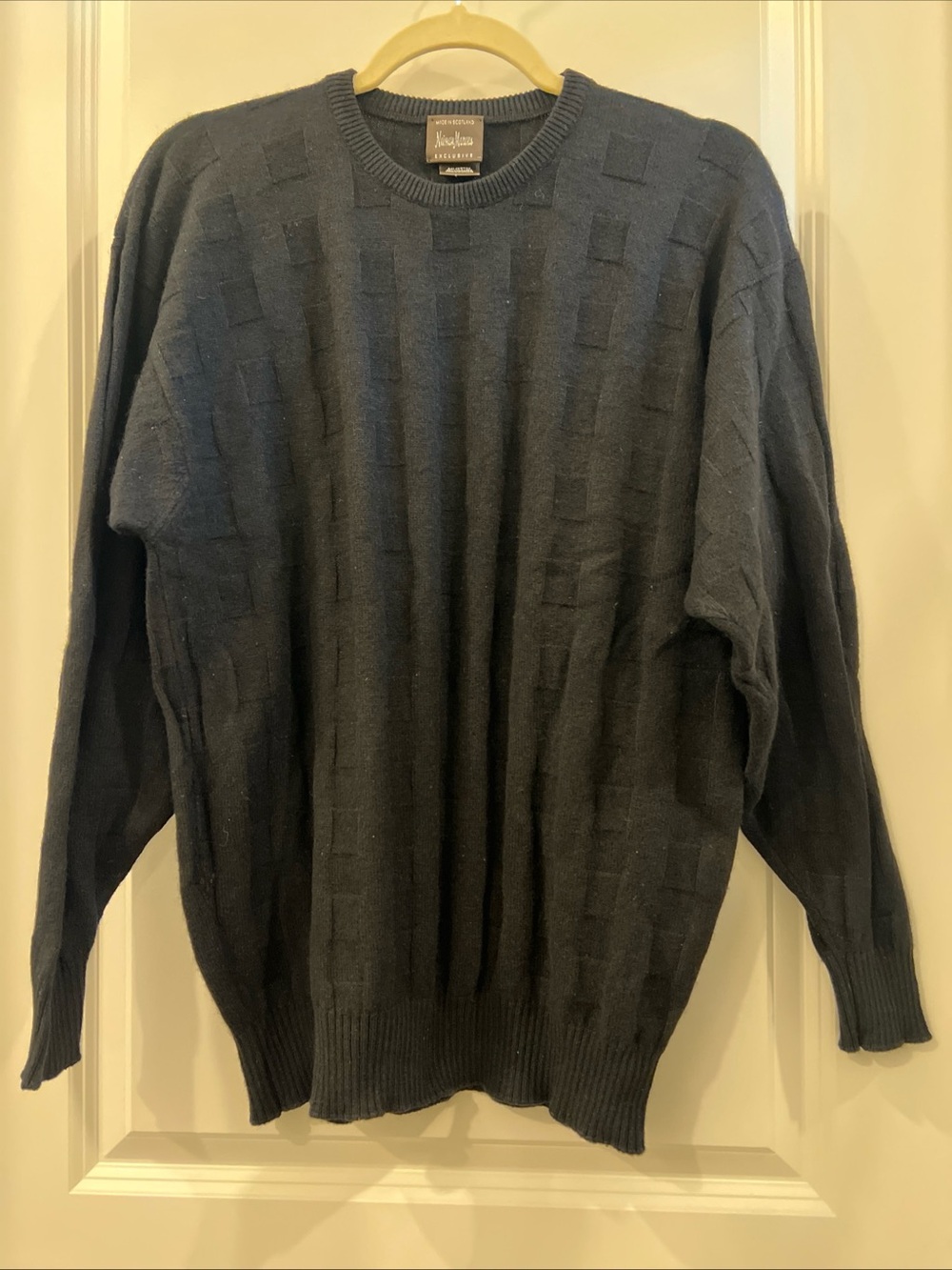 Neiman Marcus exclusive cashmere/ cotton unisex Crewneck Sweater black sz.L